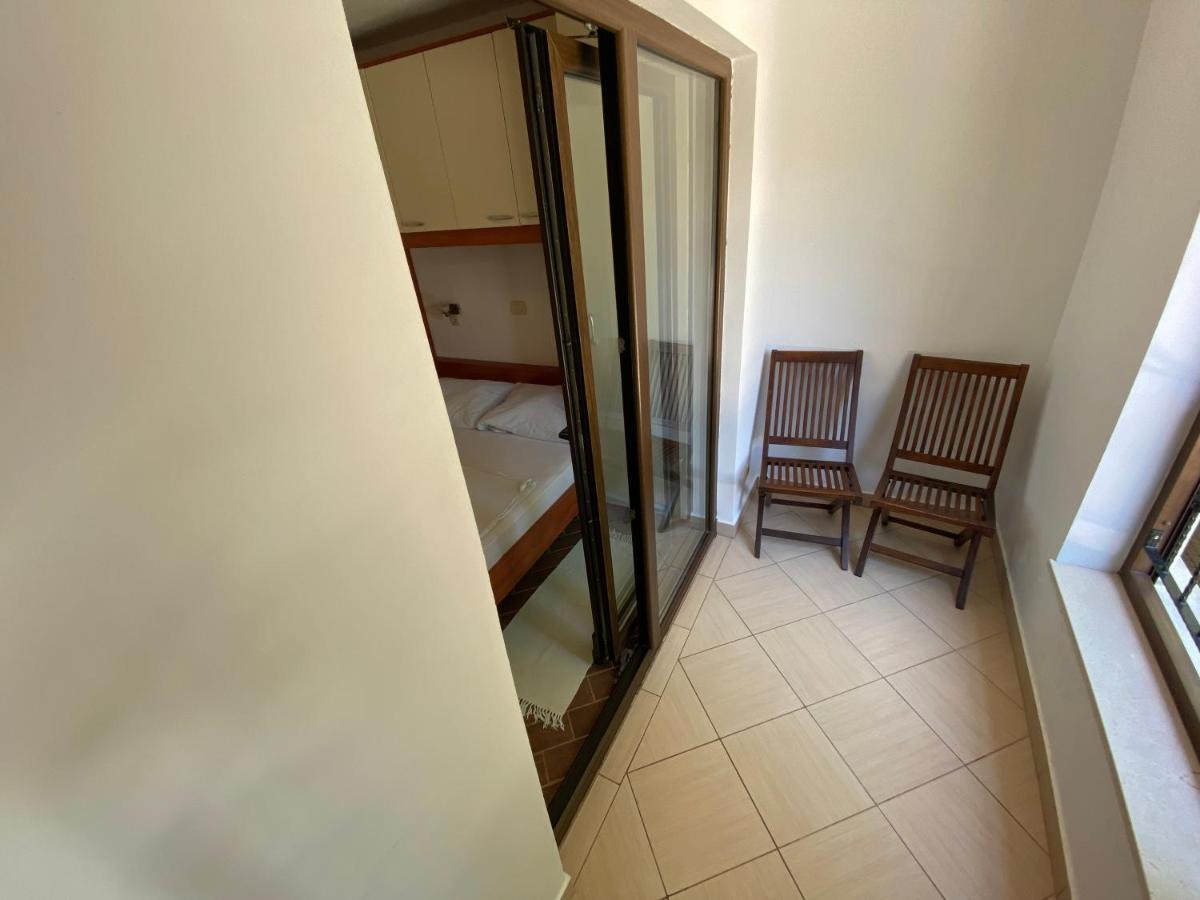 Apartments Nautica 诺维·维诺多尔斯基 外观 照片