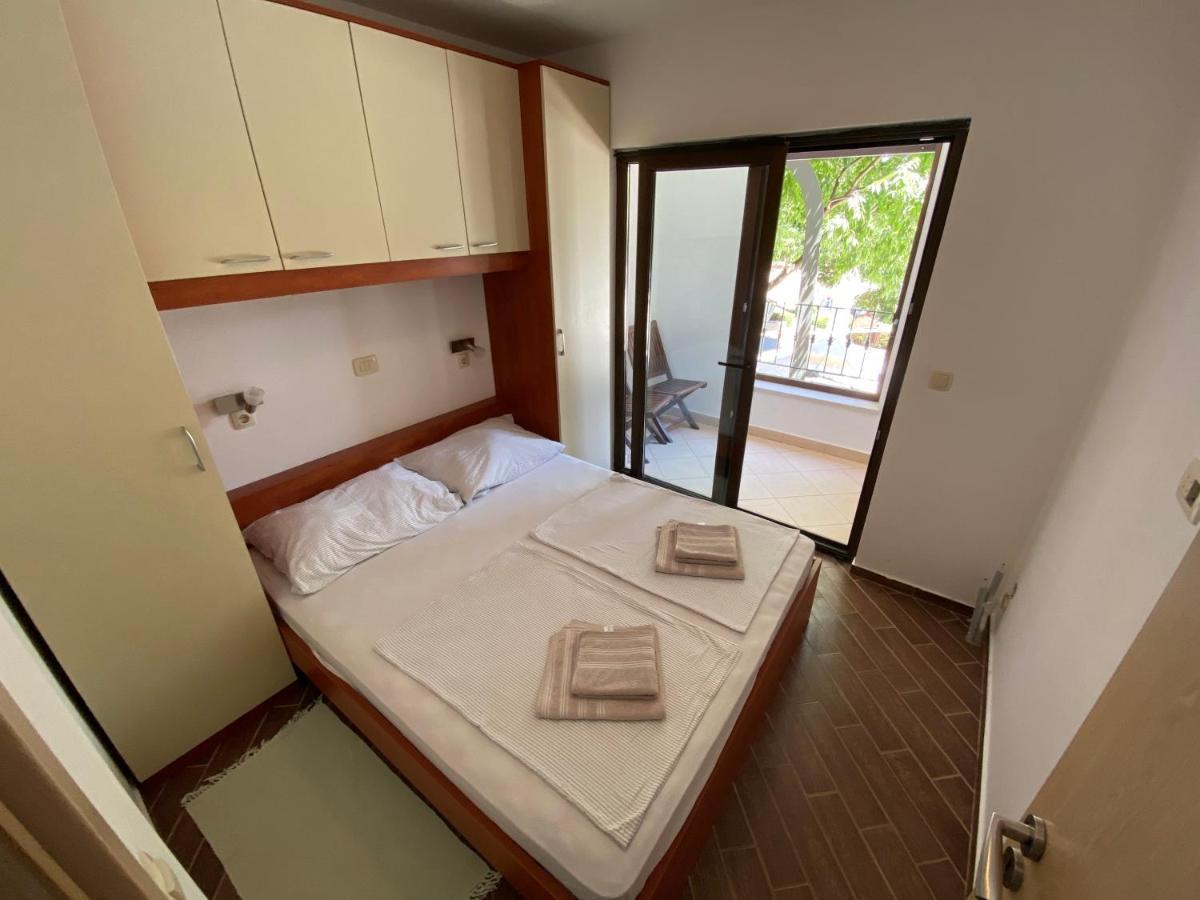 Apartments Nautica 诺维·维诺多尔斯基 外观 照片