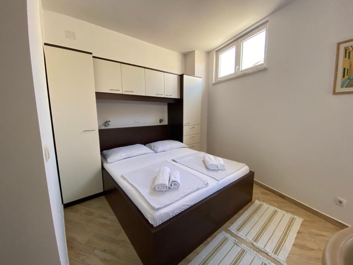 Apartments Nautica 诺维·维诺多尔斯基 外观 照片