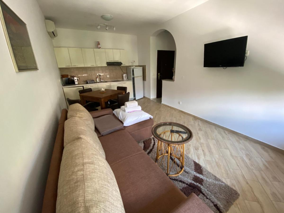 Apartments Nautica 诺维·维诺多尔斯基 外观 照片